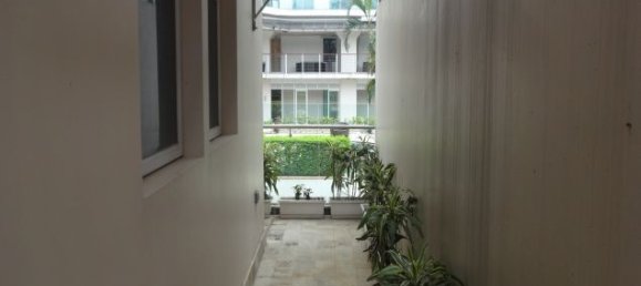 Villa de 4 dormitorios en Tay Ho, Vietnam No. 5505 16