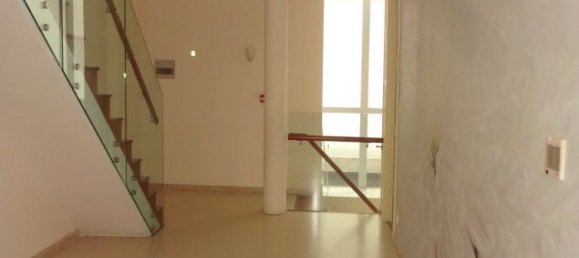 Villa de 4 dormitorios en Tay Ho, Vietnam No. 5505 11