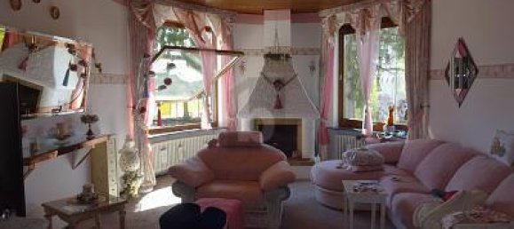 10 rooms Townhouse in Esslingen, Germany No. 312456 3