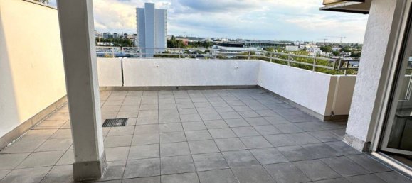 2 Schlafzimmer Penthouse in München, Germany, Nr. 315597 6