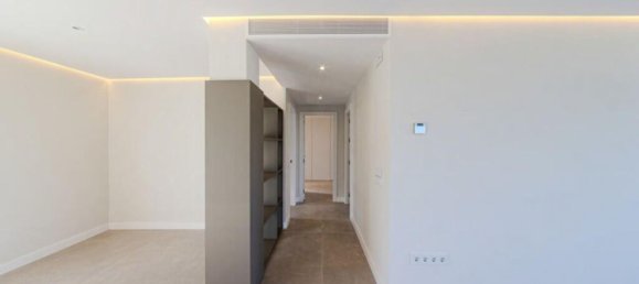 2 bedrooms Penthouse in Marbella, Spain No. 125281 25