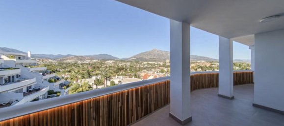 2 bedrooms Penthouse in Marbella, Spain No. 125281 13
