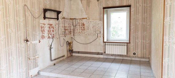 2 Schlafzimmer Haus in Puy-de-Dome, France, Nr. 289494 12