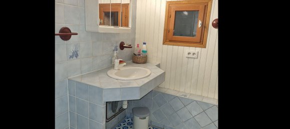 2 Schlafzimmer Haus in Puy-de-Dome, France, Nr. 289494 9