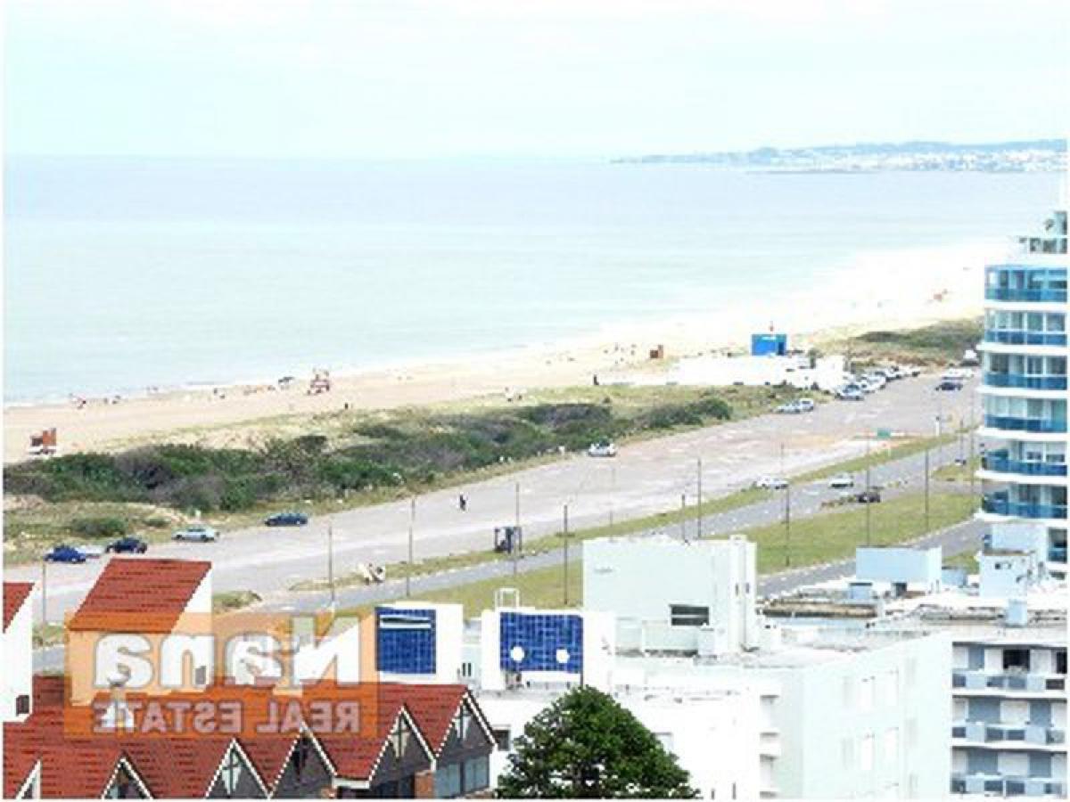 4 bedrooms Apartment in Maldonado, Uruguay No. 4489
