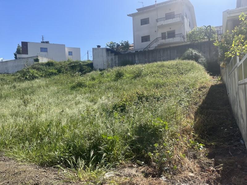 450m² Land in Valbom, Portugal No. 244898