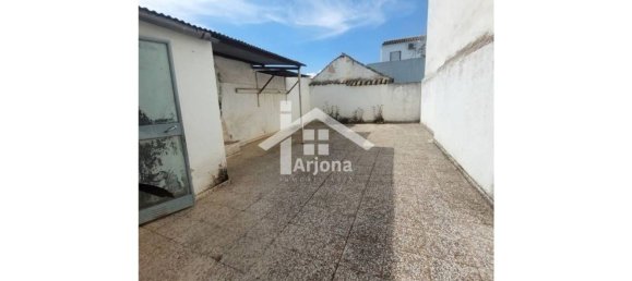 101m² Commercial property in Cordoba, Spain No. 152409 14