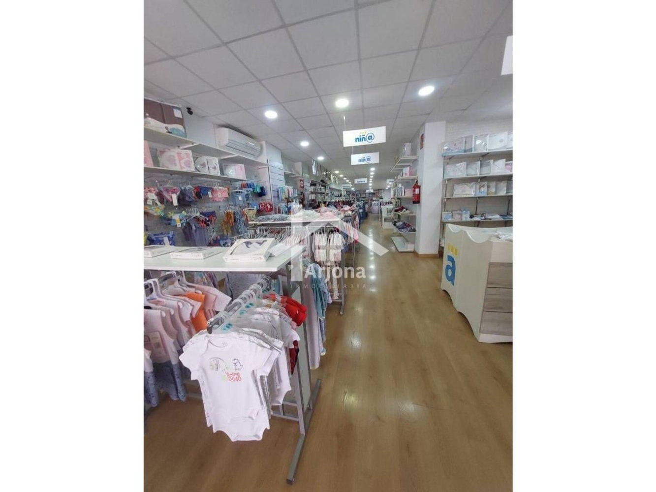 101m² Commercial property in Cordoba, Spain No. 152409