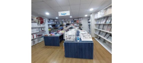 101m² Commercial property in Cordoba, Spain No. 152409 7