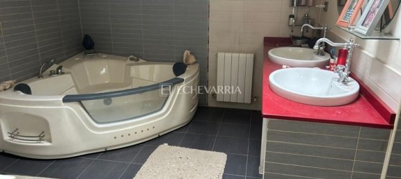 Casa de 5 dormitorios en Comunidad Autónoma Vasca, Spain No. 149128 17