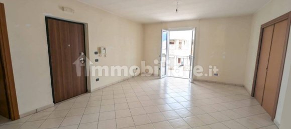 3 Schlafzimmer Wohnung in Cimitile, Italy, Nr. 290260 3