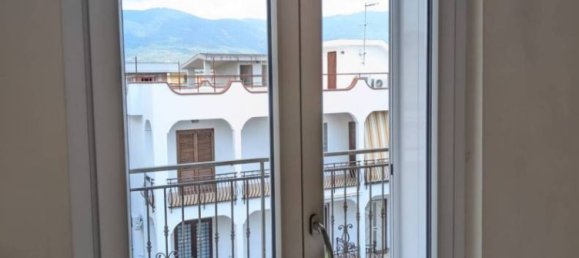 3 Schlafzimmer Wohnung in Cimitile, Italy, Nr. 290260 20