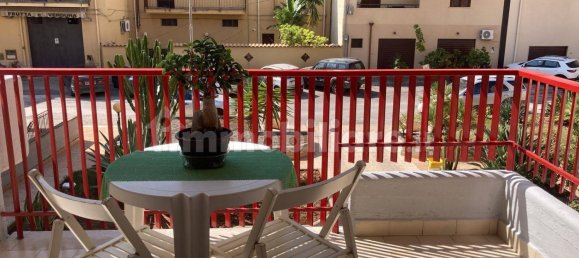 5-salle Bâtiment à Castellammare del Golfo, Italy No. 352081 5