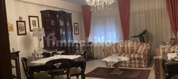 5-salle Bâtiment à Castellammare del Golfo, Italy No. 352081 2