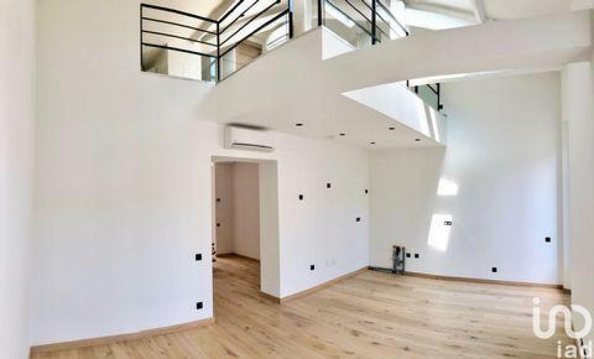 2 bedrooms Condo in Cannes, France No. 13108