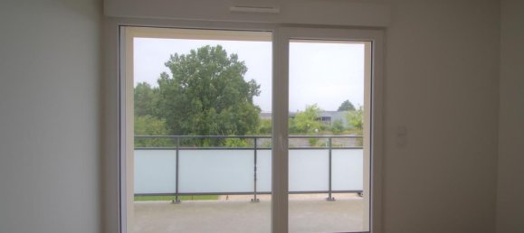 Apartamento de 3 dormitorios en Saint-Jean-de-la-Ruelle, France No. 80596 6