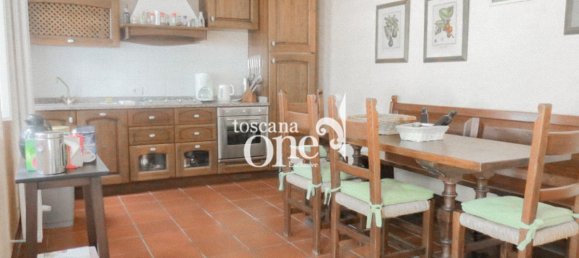 5 bedrooms Villa in Massarosa, Italy No. 80388 13