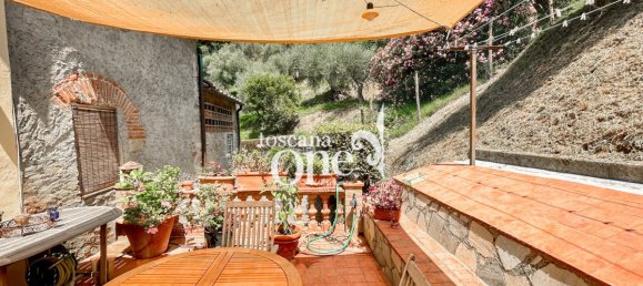 5 bedrooms Villa in Massarosa, Italy No. 80388 23
