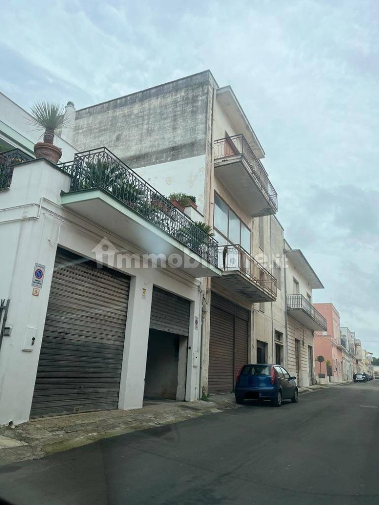 5 غرف نوم عقار تجاري في Copertino, Italy رقم 395966