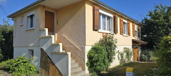 3 bedrooms House in Breval, France No. 347012 15