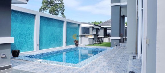 4 bedrooms Cafe / restaurant in Pattaya, Thailand No. 4906 2