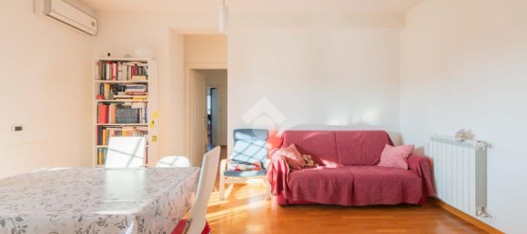 3 rooms Apartment in Rome, Italy No. 149412 5