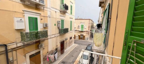 Apartamento de 1 dormitorio en Molfetta, Italy No. 197186 8