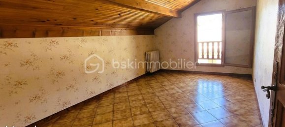 5 bedrooms House in Thorame-Haute, France No. 303478 9