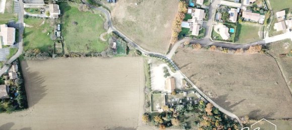  قطعة أرض في Montagnac, France 644متر مربع رقم 44299 2