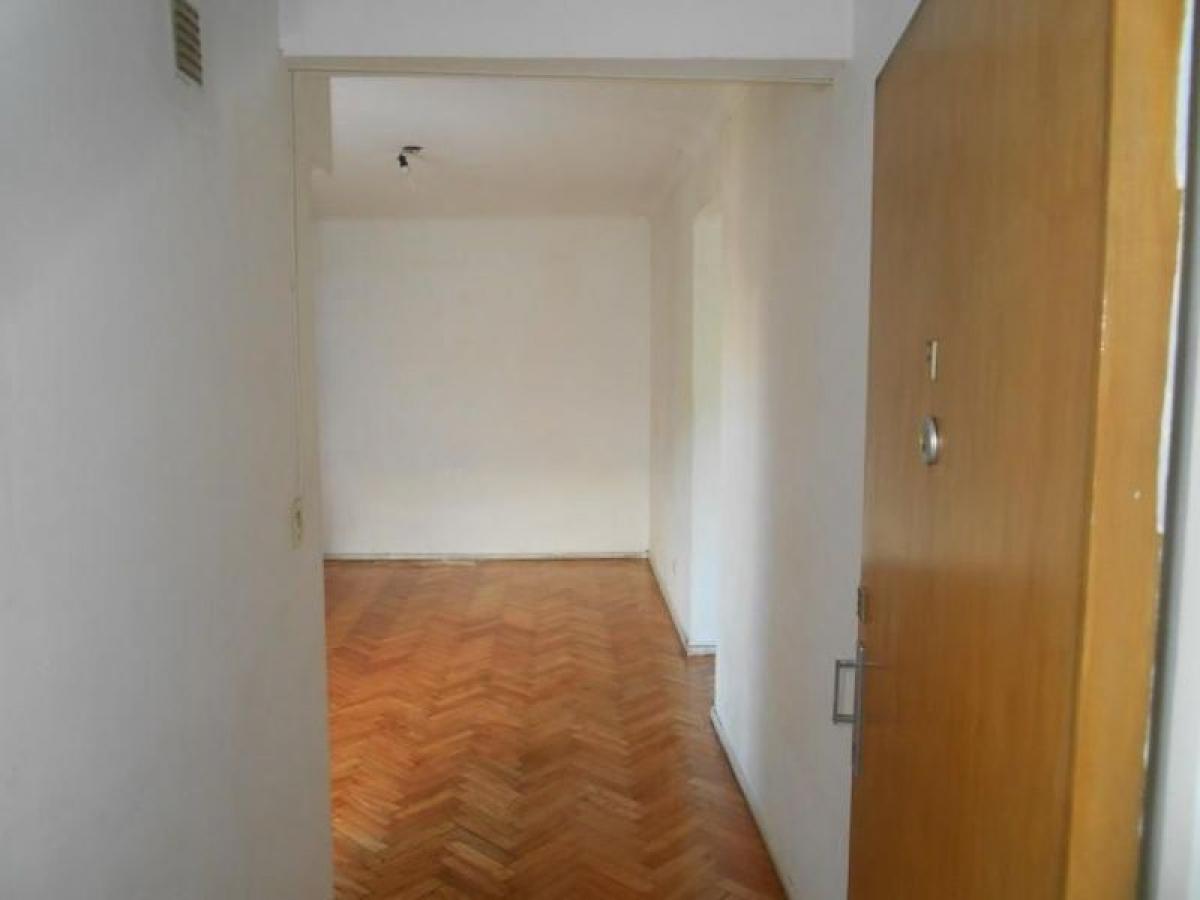 Estudio en Tres de Febrero, Argentina No. 15428