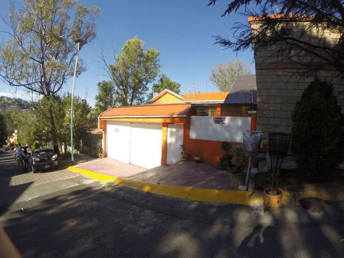 Дом с 5 спальнями в Наукальпан де Хуарес, Мексика № 220501