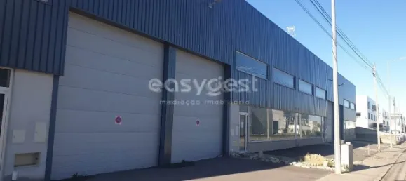 675m² Warehouse in Palhaca, Portugal No. 85786 3