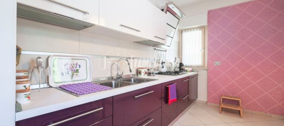 3 bedrooms Apartment in Misano Adriatico, Italy No. 327839 9