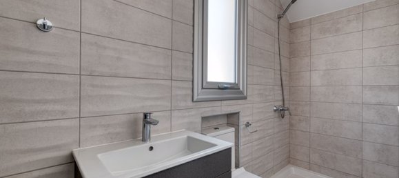 4 غرف نوم فيلا في Paralimni, Cyprus رقم 9307 10