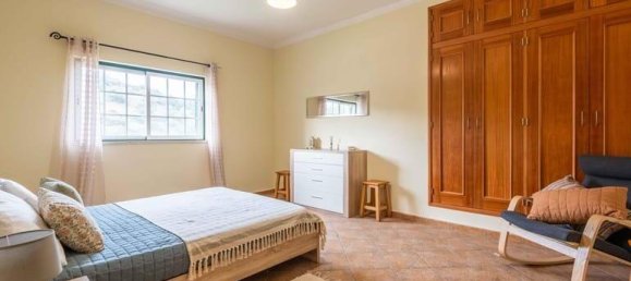 4 bedrooms Villa in Porches, Portugal No. 92096 9