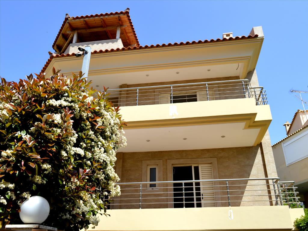 3 dormitorios propiedad comercial en venta en Vari, Vari-Voula-Vouliagmeni, East Attica, Attica, Greece № 5734
