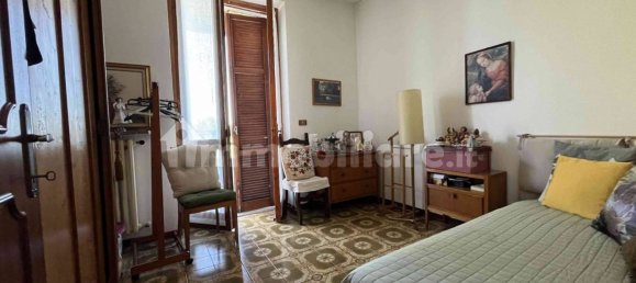 Villa de 4 dormitorios en Angera, Italy No. 259941 5