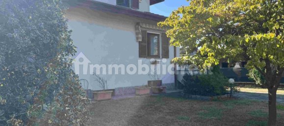 Villa de 4 dormitorios en Angera, Italy No. 259941 12