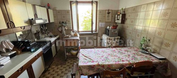 Villa de 4 dormitorios en Angera, Italy No. 259941 15