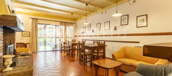 9 bedrooms House in Terranuova Bracciolini, Italy No. 78406 14