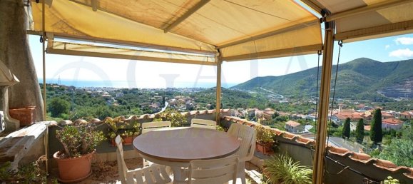 4 bedrooms Penthouse in Boissano, Italy No. 334723 4