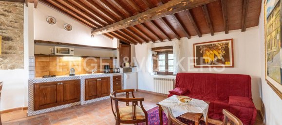 1 bedroom Apartment in Cortona, Italy No. 127852 3