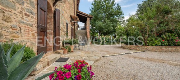 1 bedroom Apartment in Cortona, Italy No. 127852 9