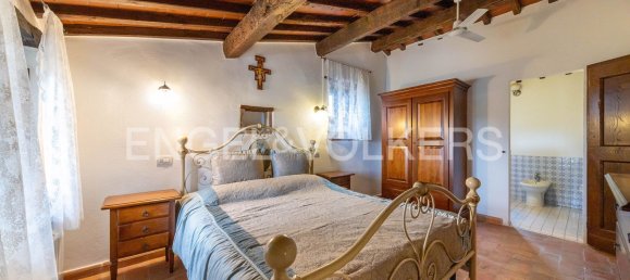 1 bedroom Apartment in Cortona, Italy No. 127852 6