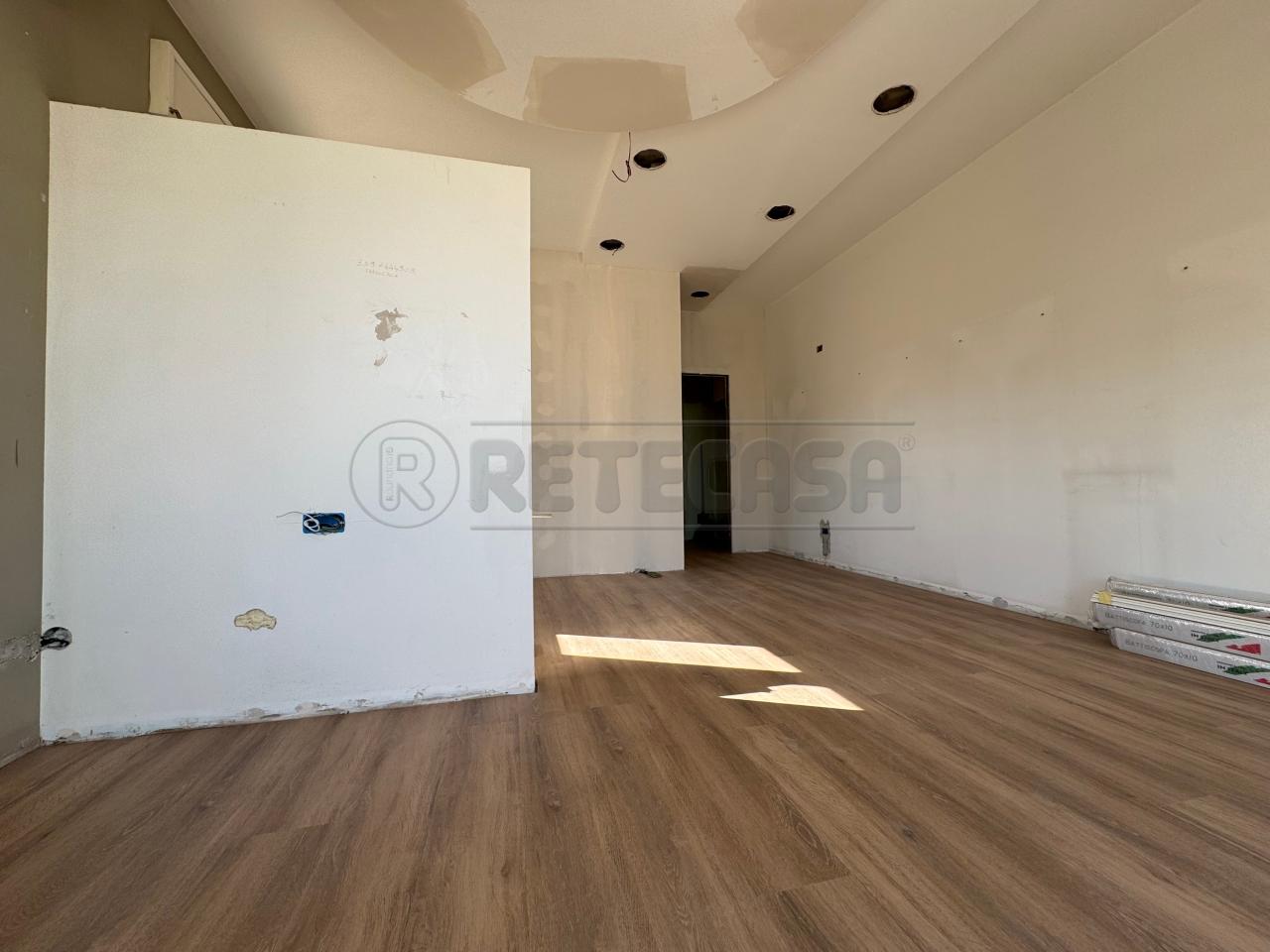 5 rooms Apartment in Sandrigo, Italy No. 9593