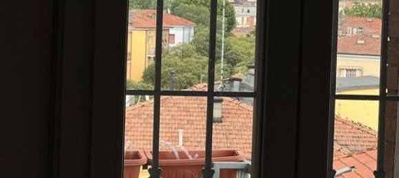 4-salle Appartement à Modena, Italy No. 271730 16