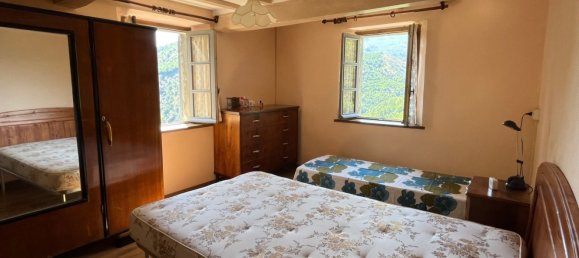 5 rooms House in Ferriere, Italy No. 283429 8