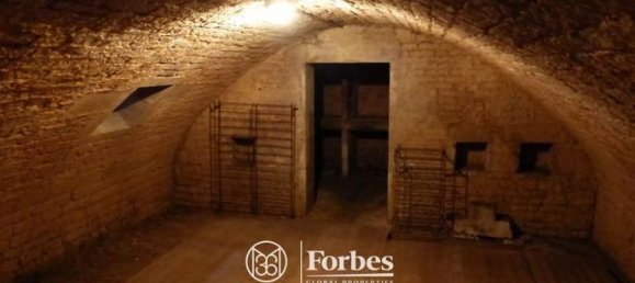 7 Schlafzimmer Haus in Niort, France, Nr. 304425 10