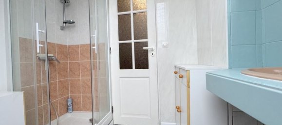 5 bedrooms House in Ludres, France No. 45099 17