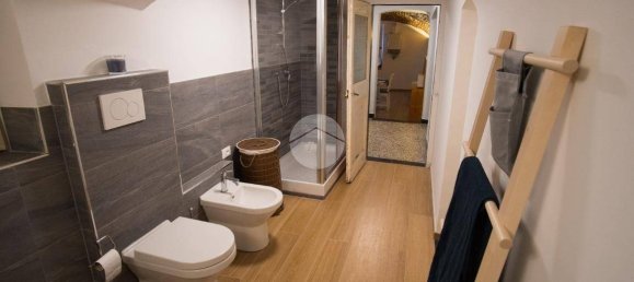 4 bedrooms Apartment in Genoa, Italy No. 354695 8